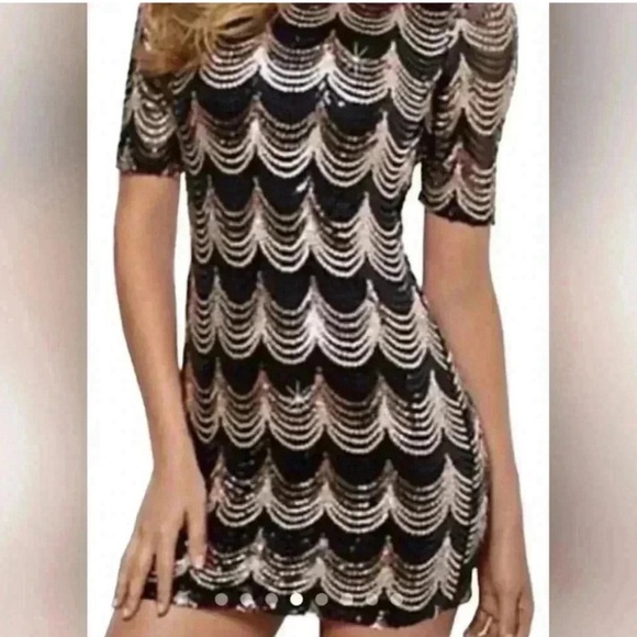 NEW YEAR DRESSES - Picture 3 of 14